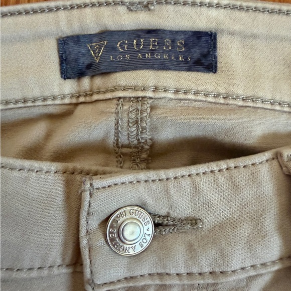 GUESS Slim Fit Curve-Hugging Pants - Size 27 (29” Length) - Excellent Condition - Picture 2 of 7